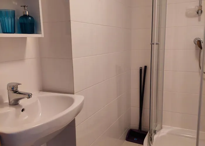 Wypoczynkowo Kwatera prywatna *